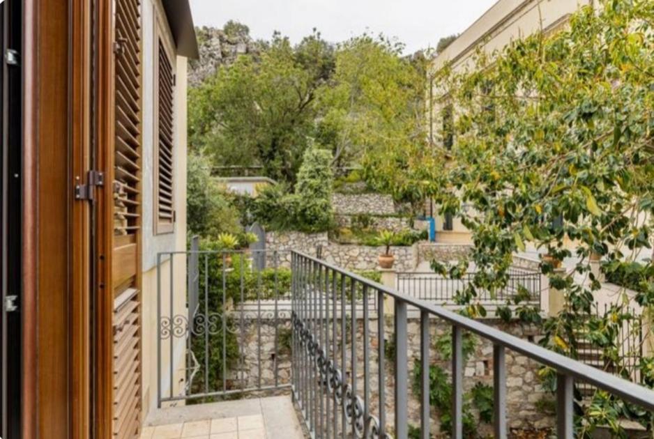 Appartement Casa Kairos à Taormine Extérieur photo